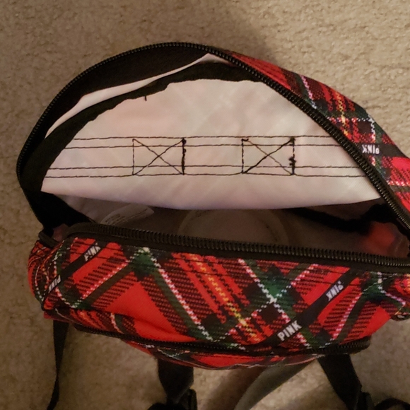 VS Pink Mini Plaid Backpack & Face Masks Bundle - Picture 4 of 8